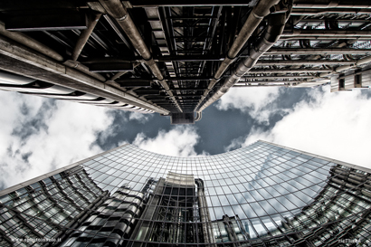 Grattacieli a Londra visti dal basso