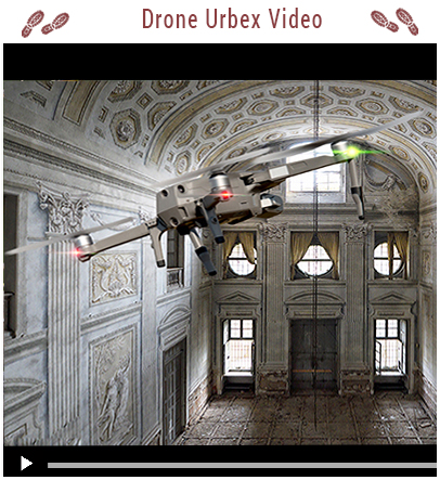Fermo immagine di video di Drone che vola dentro villa abbandonata
