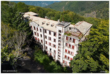 Foto del drone della colonia abbandonata Antonio Devoto