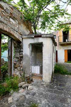 Vasca da bagno a Alianello vecchio
