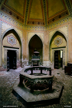 Cripta della cappella neogotica ottagonale