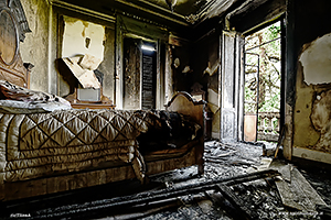 Camera bruciata di Villa Arcobaleno