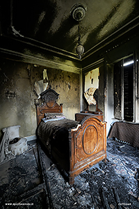 Camera bruciata di Villa Arcobaleno