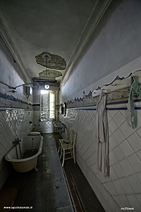 Il grande bagno di Villa Arcobaleno