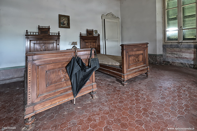 Due letti singoli nella villa della grande muraglia